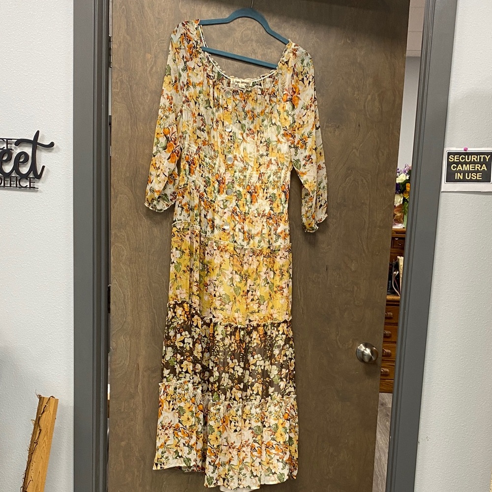 Elegant Floral Long Sleeve Dress